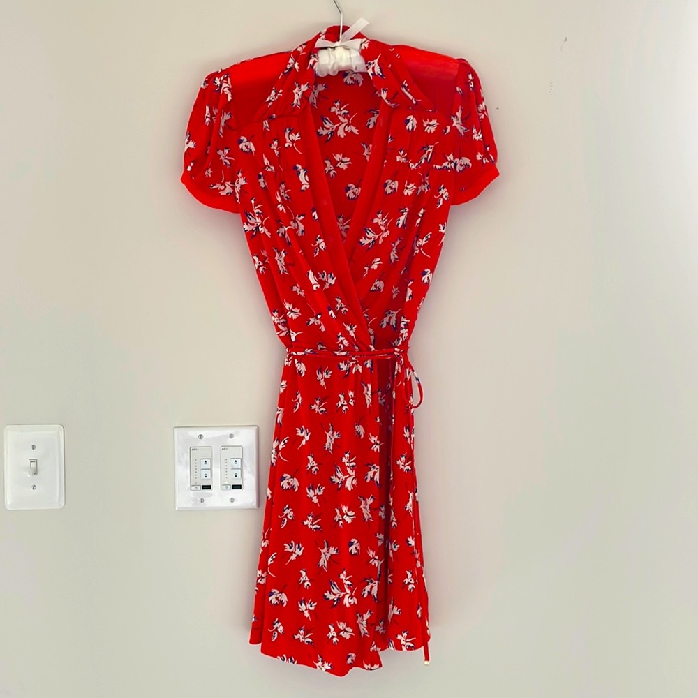 JUICY COUTURE floral wrap dress